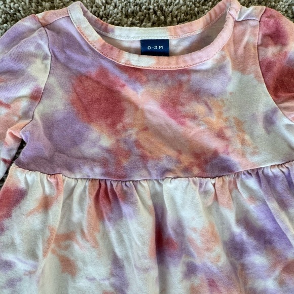 Old Navy Baby Girl Purple Tie-Dye Long-Sleeve Dress Spring dress Size 0-3 months - Picture 3 of 6